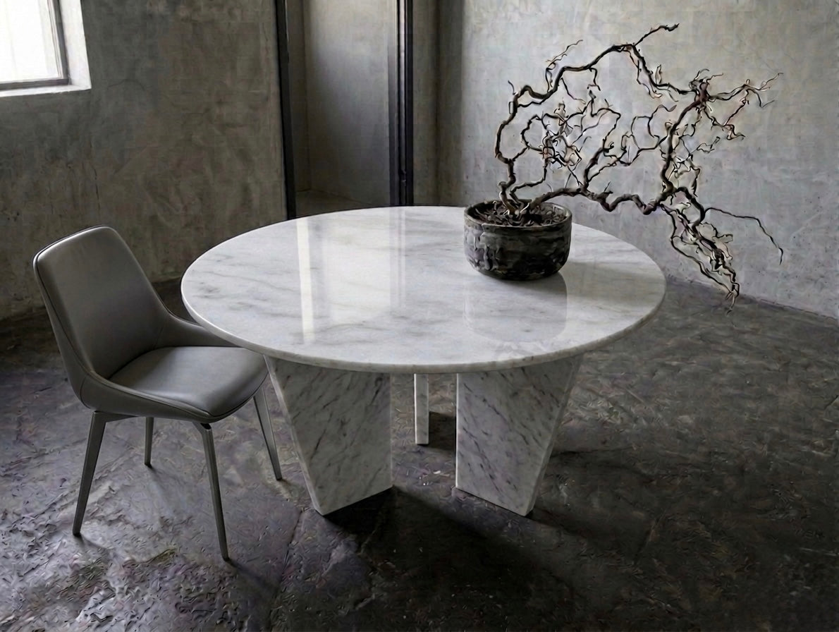 ZAINA Dining Table
